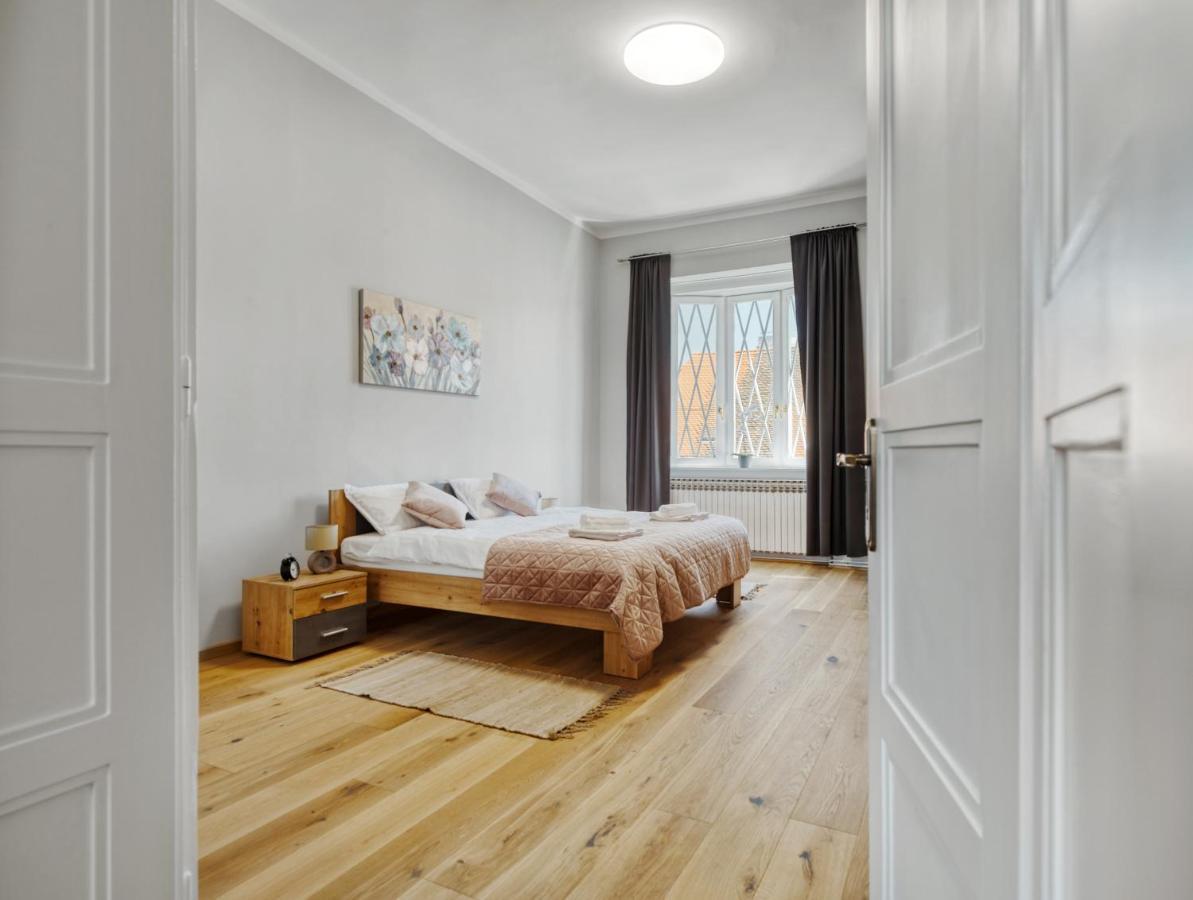 City Twenty 2Bdr Apartment By Irundo Загреб Екстериор снимка